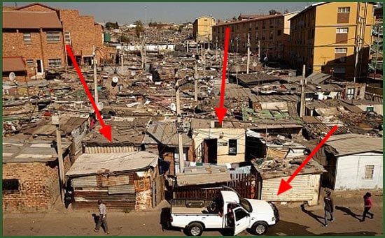 Slums.jpg.5dd0904cf096ef4d6c3593cf925c2d06.jpg